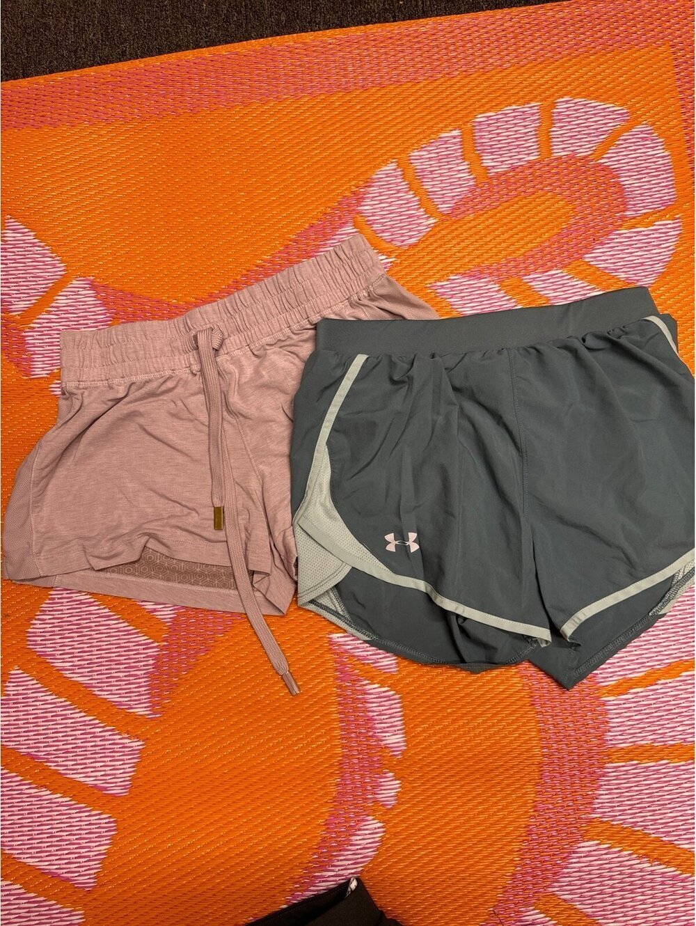 (2) Under armour running shorts